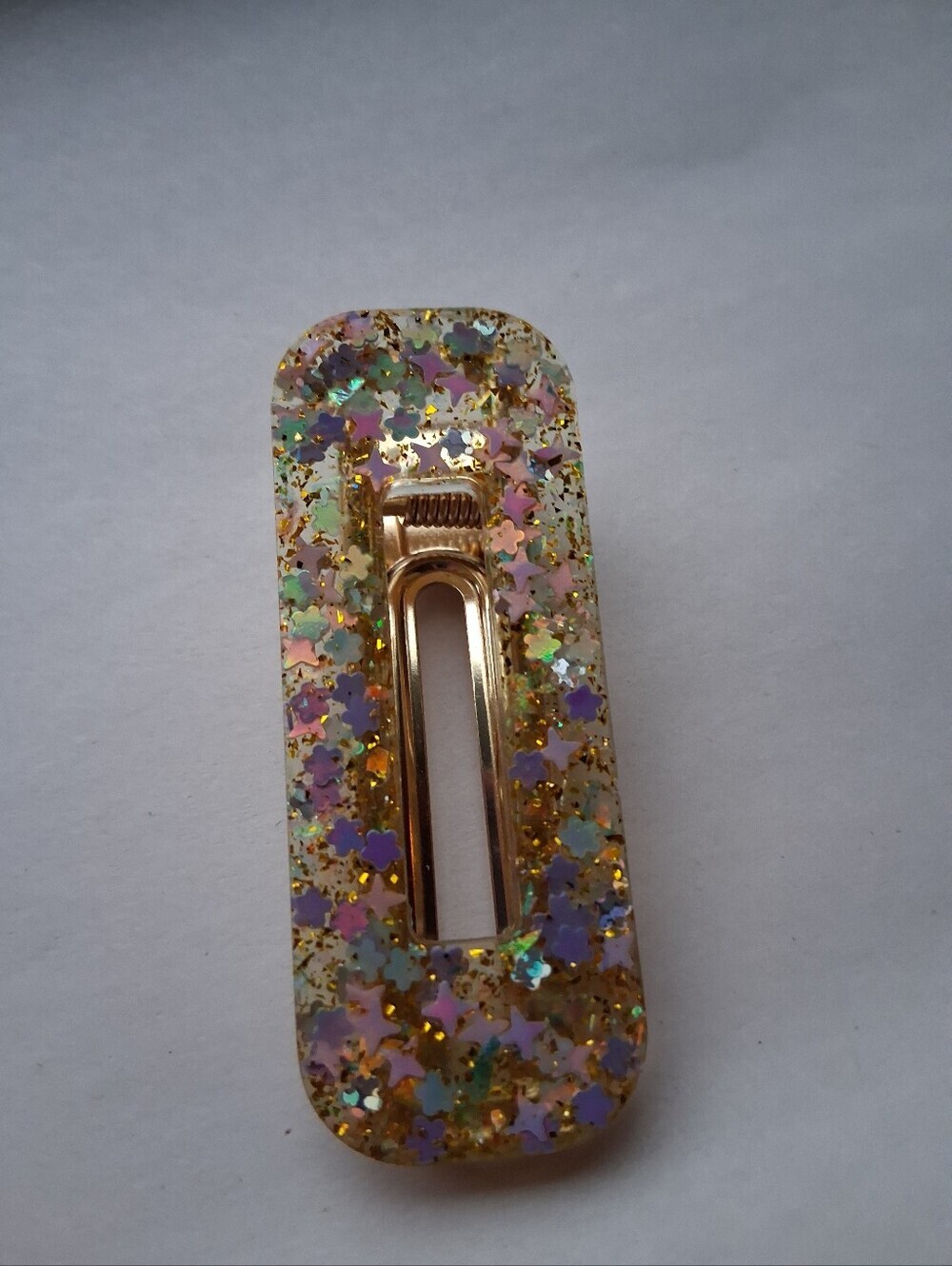 5/$25 Hand Crafted Gold and Iridescent Star Confetti Resin Hair Clip - Picture 3 of 3